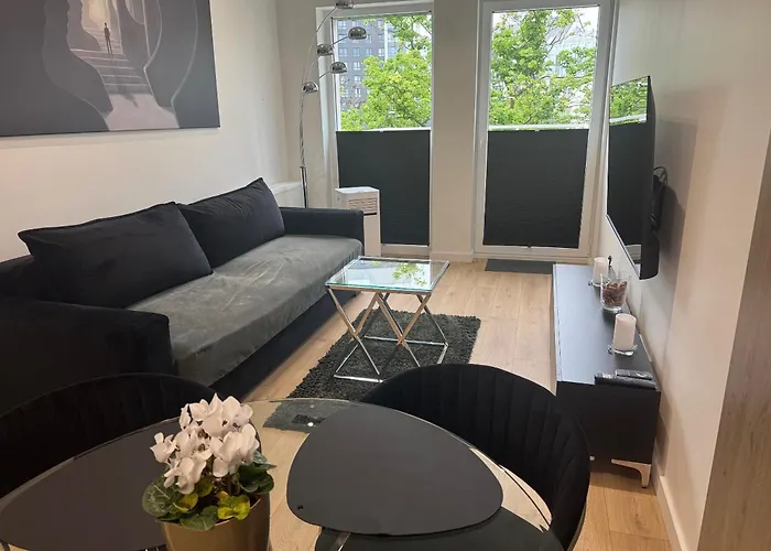 Milo Apart - Plac Jana Pawla II Centrum