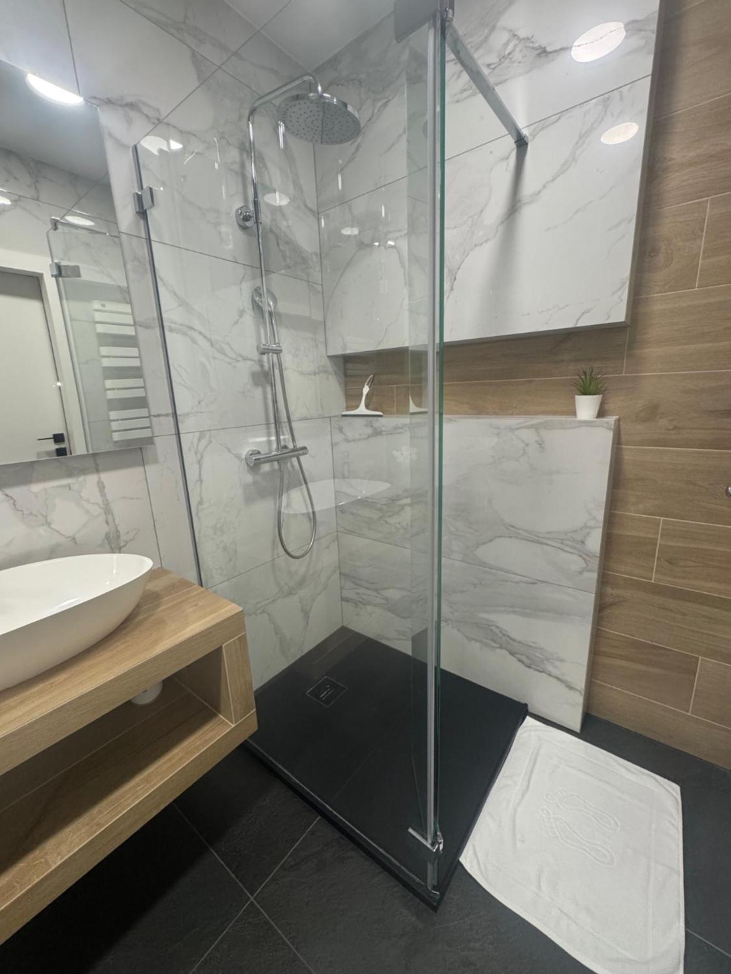 Apartament Milo - Plac Jana Pawla Ii Centrum *